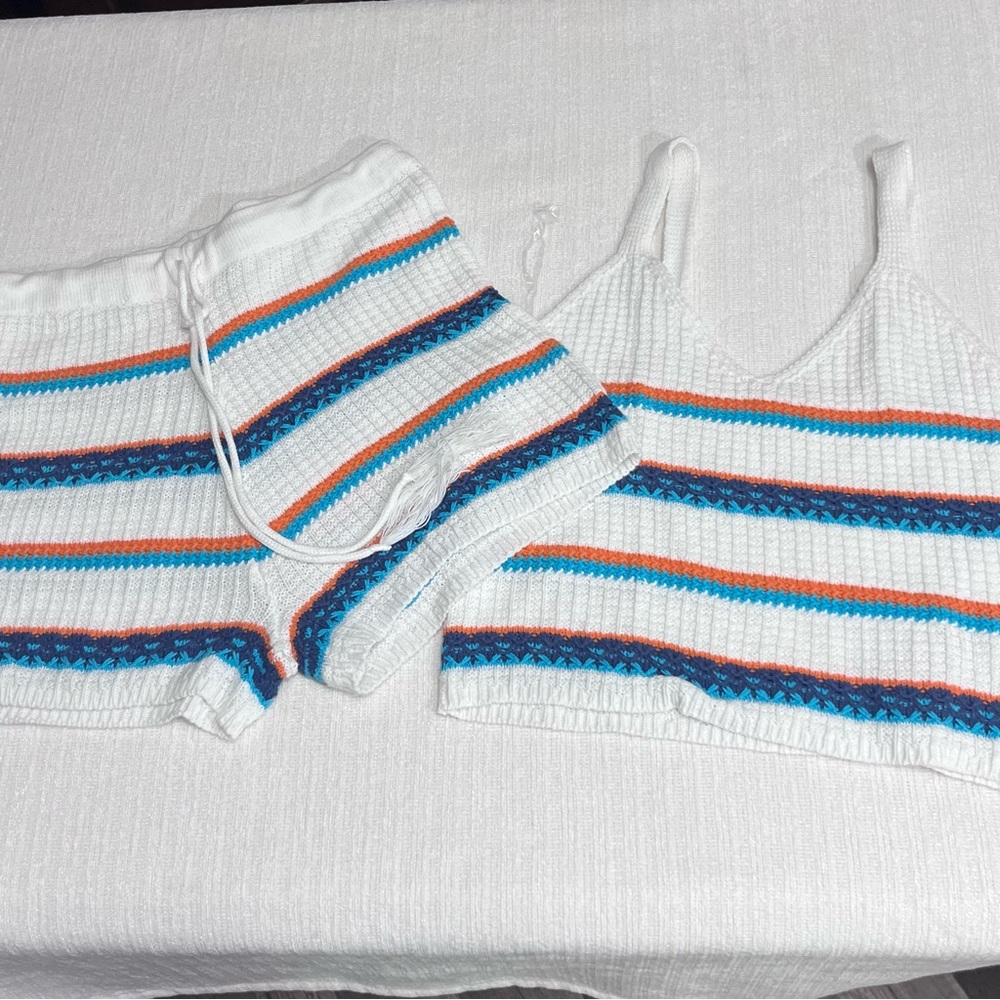 Jolie & Joy white + blue striped loungewear set Size L